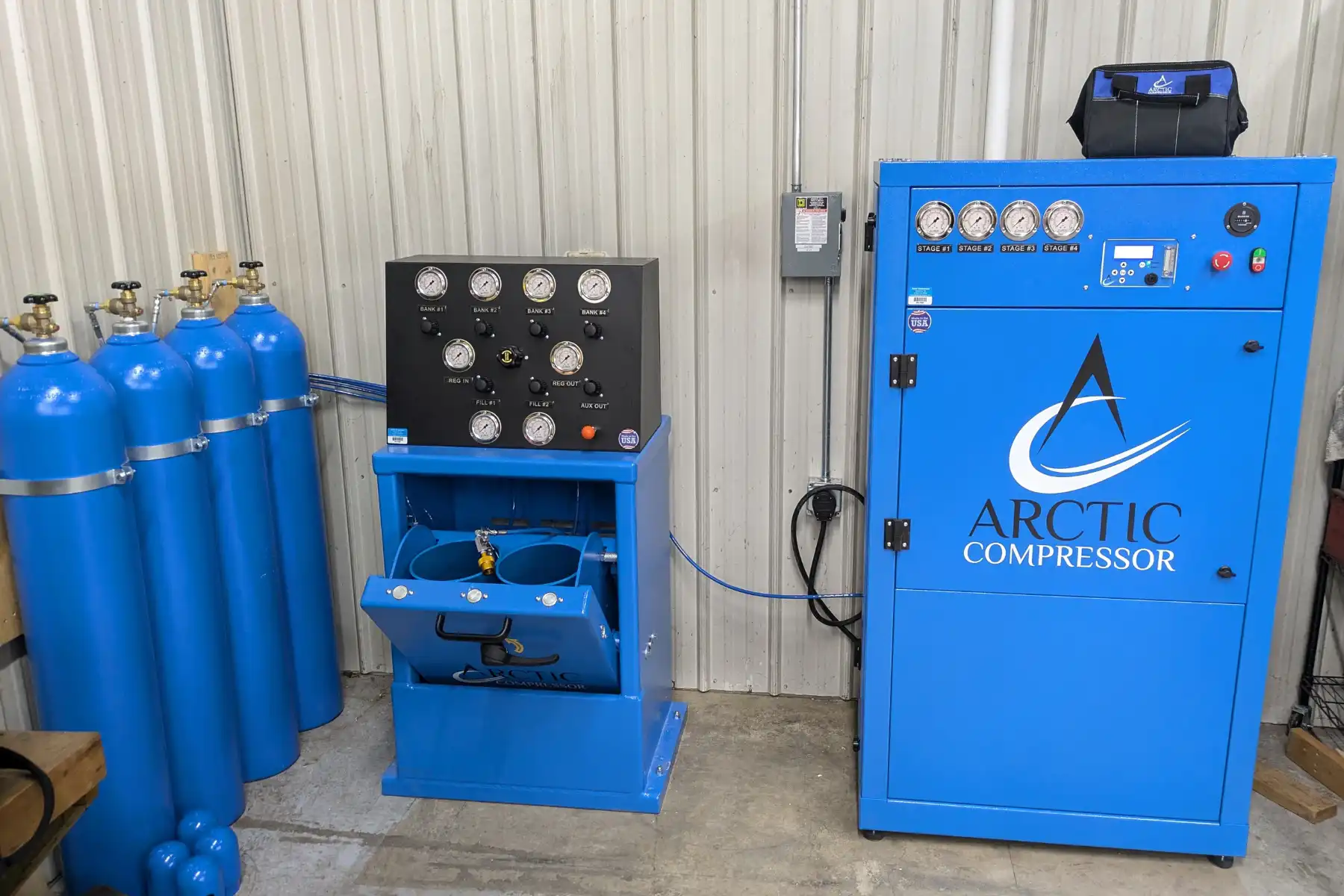 Arctic 1500 Series enclosed compressor angle view