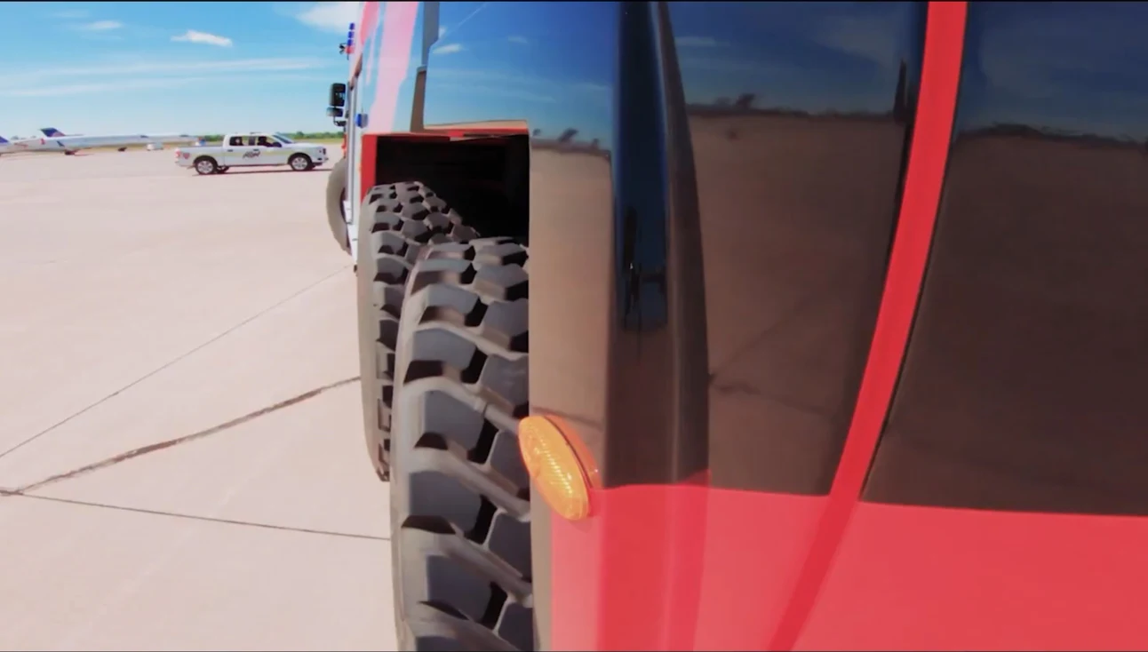 ARFF maneuverability and steering detail