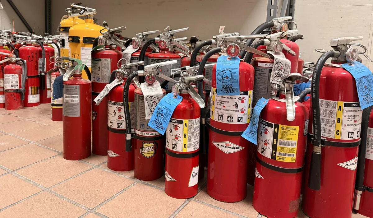 Extinguisher service