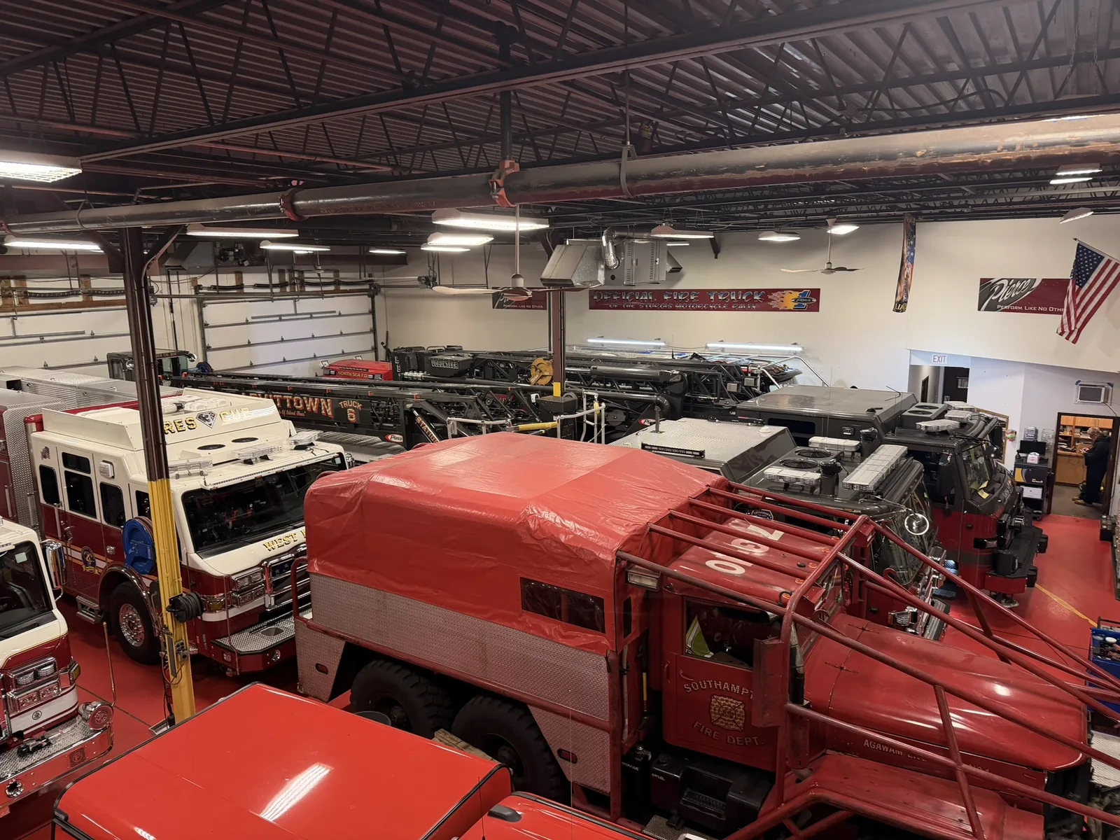 Indoor apparatus storage inside the Firematic service center
