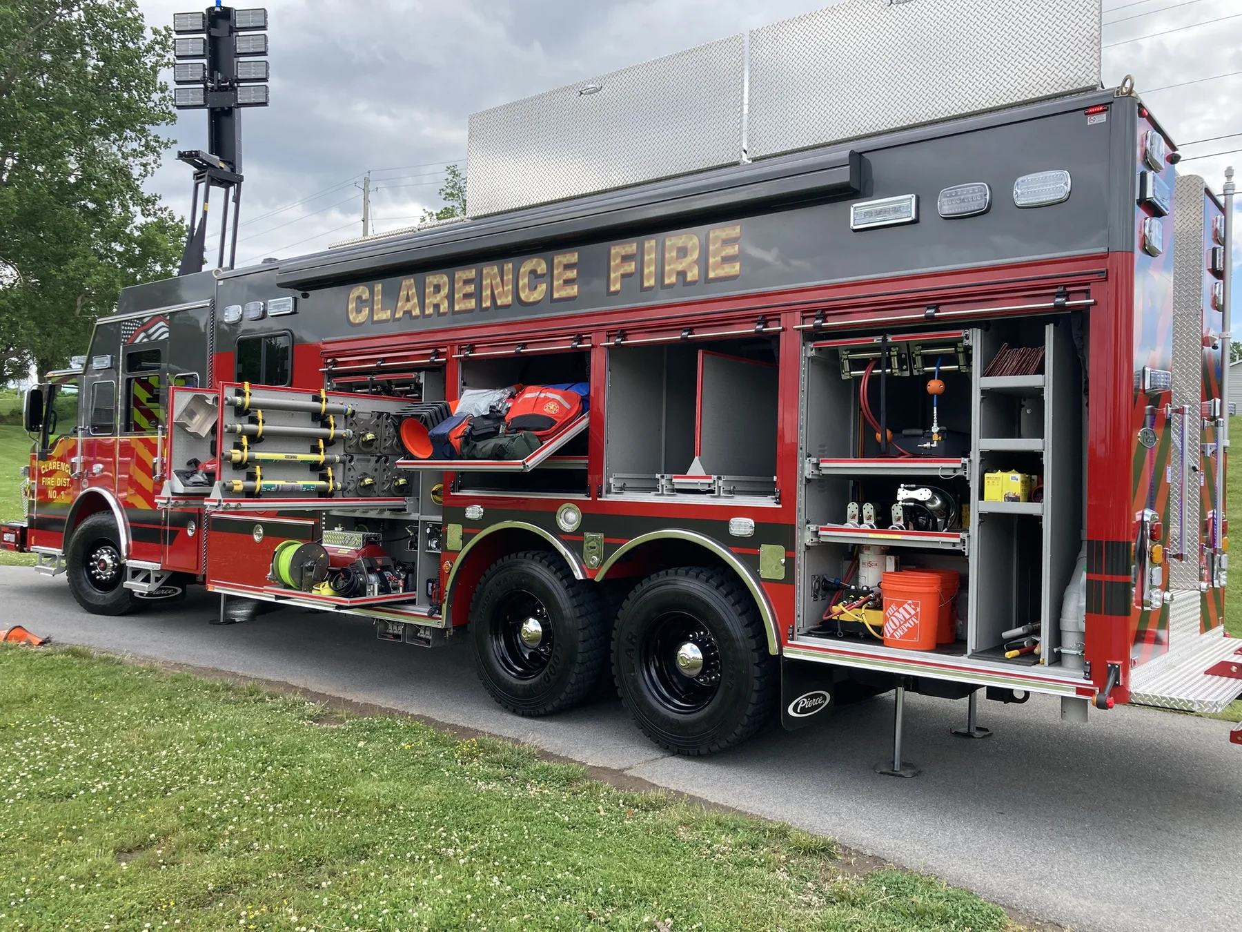 Truck upfitting detail view 3