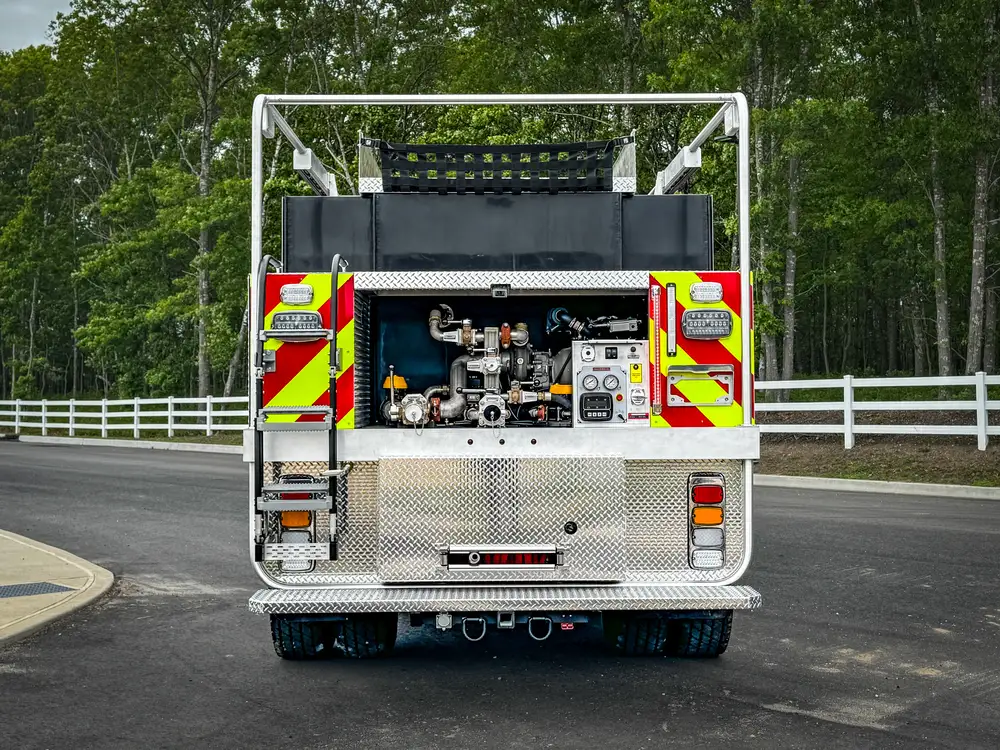 Front bumper and winch assembly close-up, photo 200 of 303.