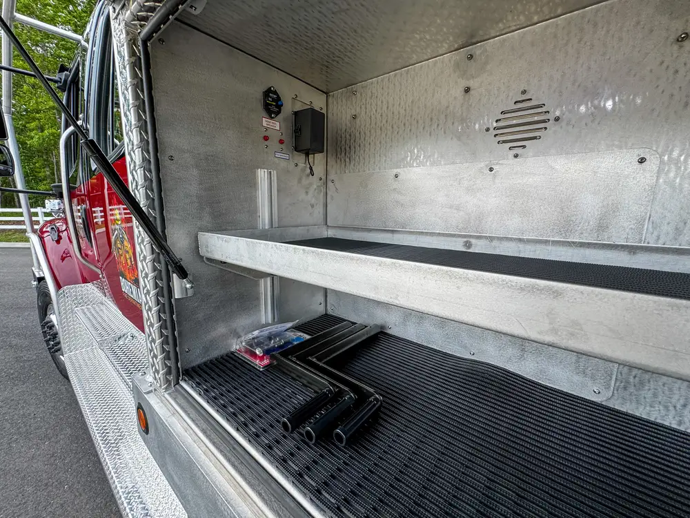 Front bumper and winch assembly close-up, photo 220 of 303.