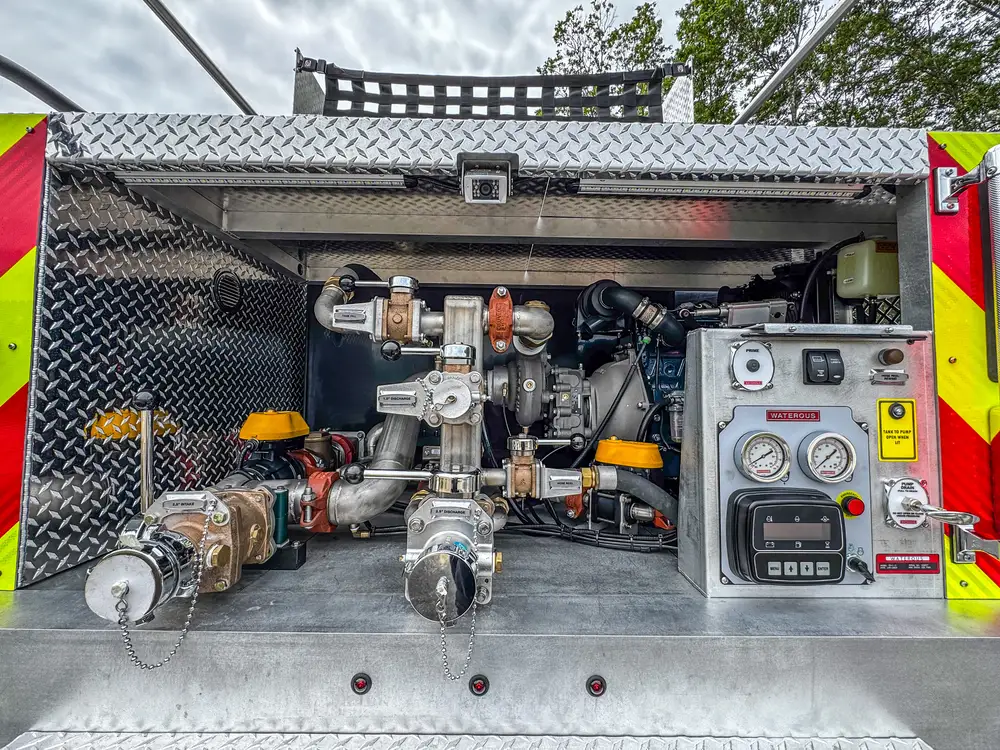 Head-on front view showing bumper and grille, photo 233 of 303.