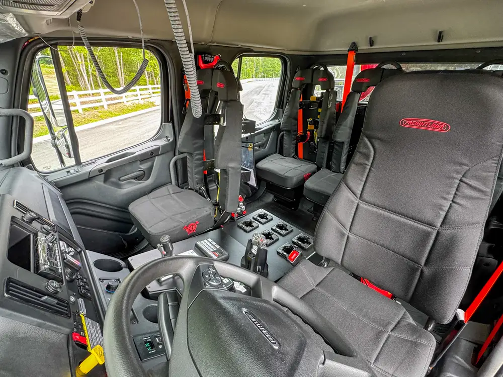 Front bumper and winch assembly close-up, photo 280 of 303.