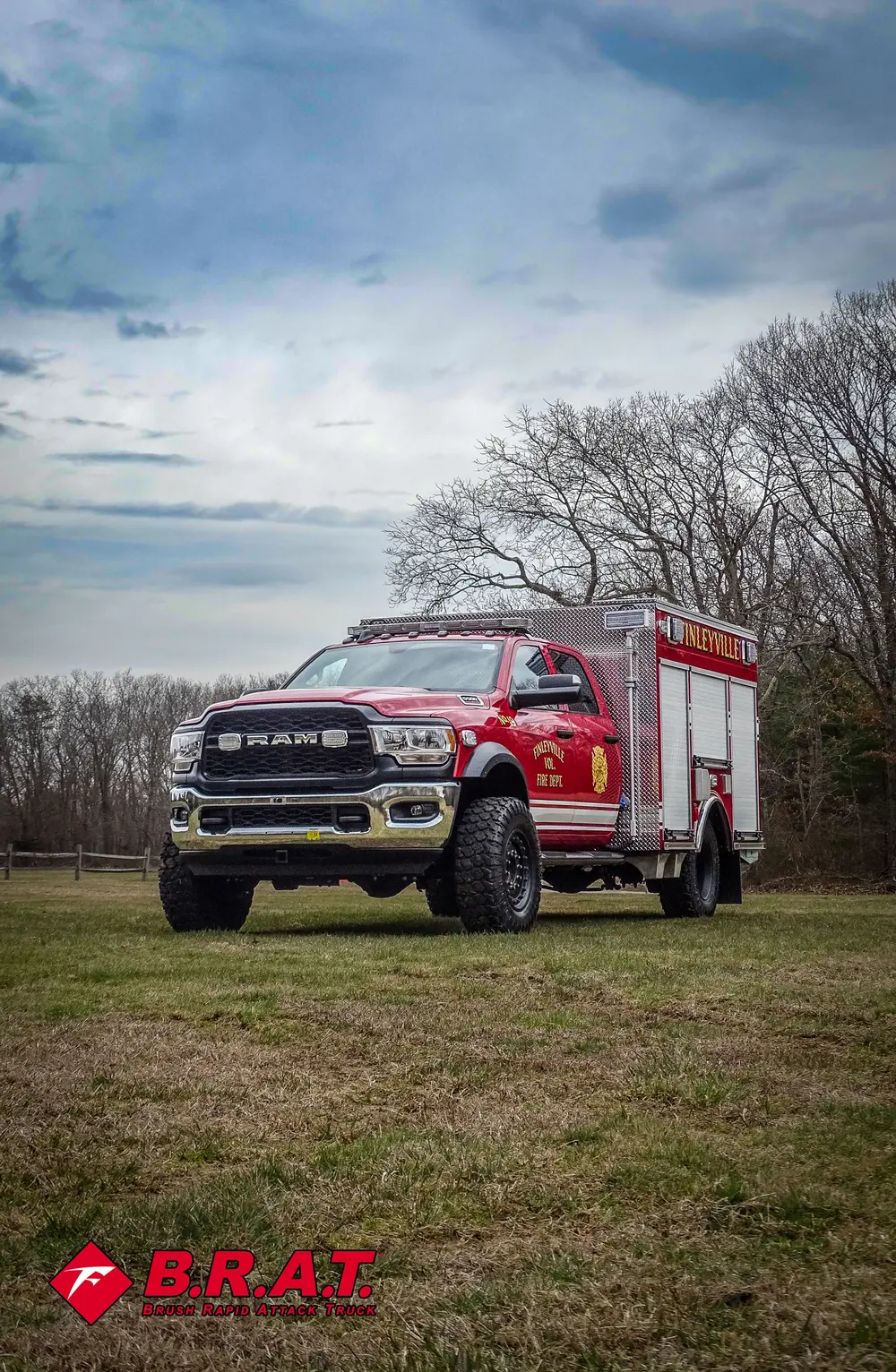Front-left angle with grille and side body visible.