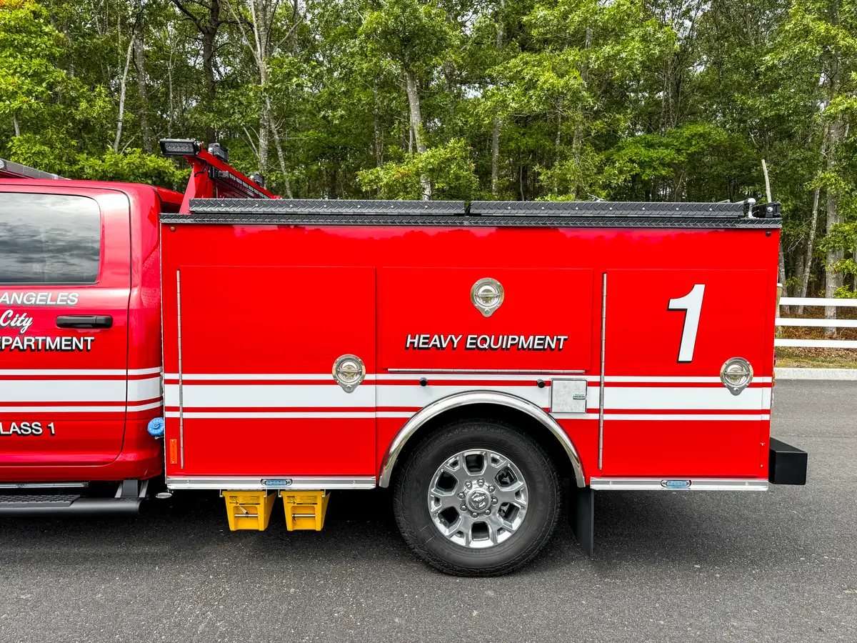 Mid-body side profile with unit number 1 and striping.