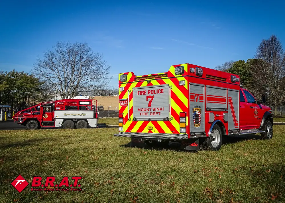 Right-rear exterior view with side body and rear panel.