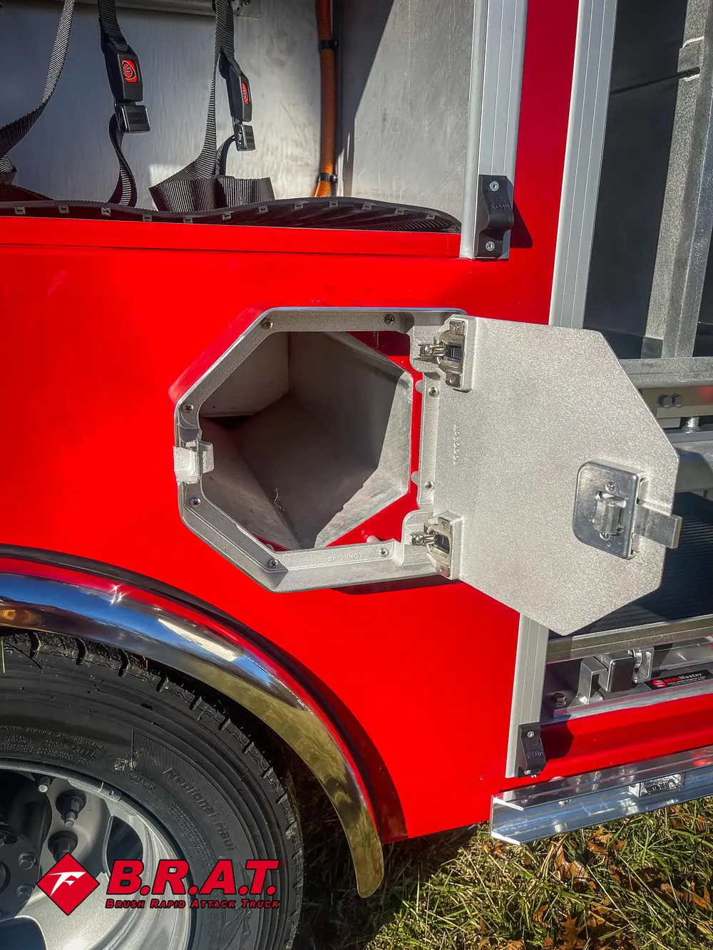 Open octagonal side intake hatch viewed from opposite angle.