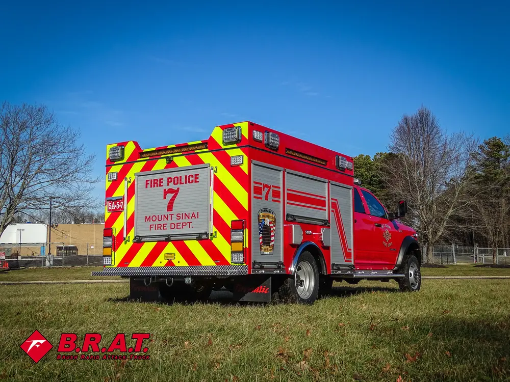 Rear-left three-quarter view with side body and rear chevrons.