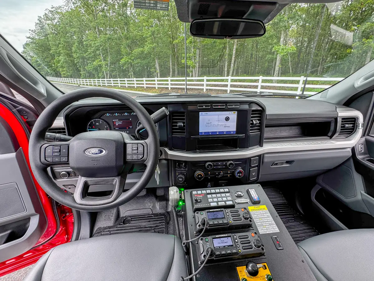 Pump panel with controls on brush truck body, photo 65 of 179.