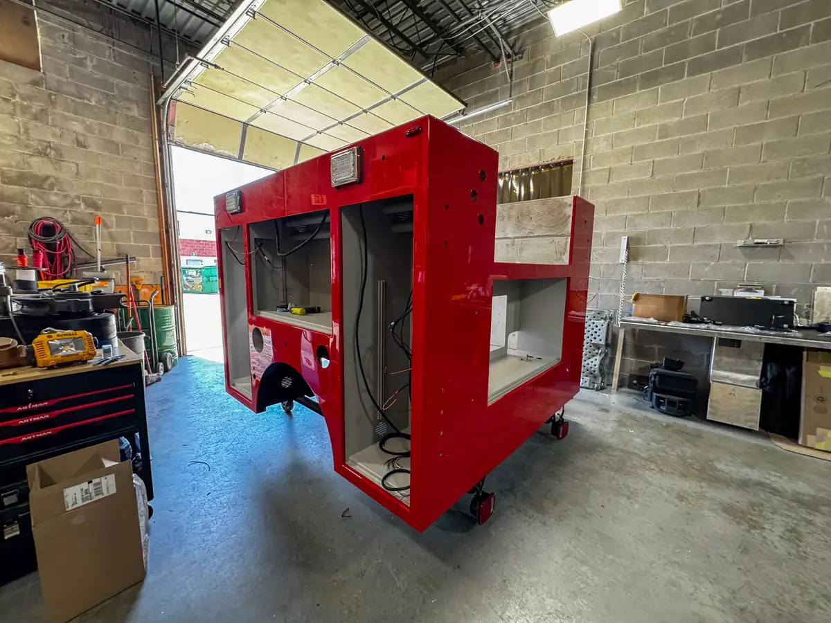 Unpainted aluminum compartment structure in shop, photo 92 of 179.