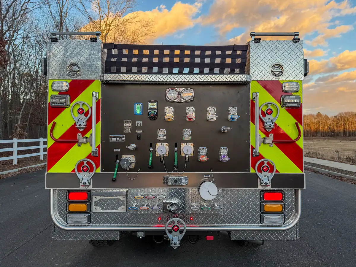 Straight rear control panel view with valves and gauges.