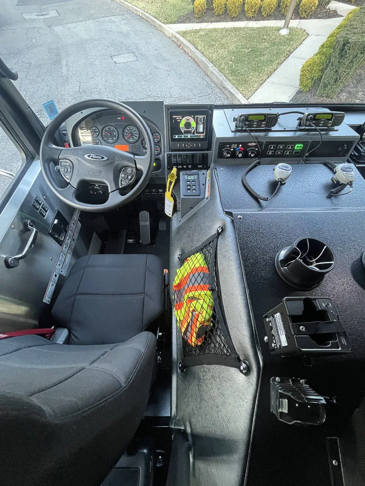 Pierce Enforcer Aerial exterior view, photo 34 of 35