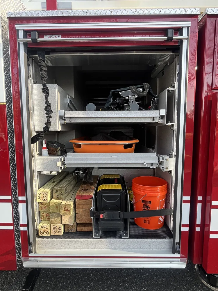 Pierce Enforcer Aerial exterior view, photo 9 of 35