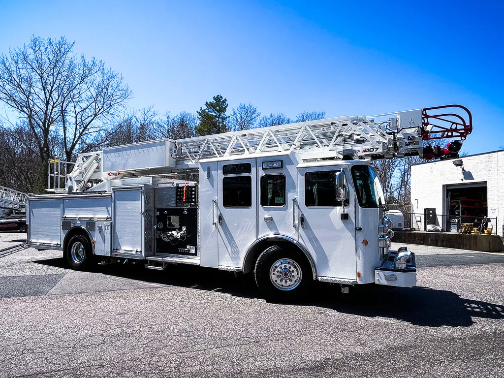 Pierce Enforcer Aerial