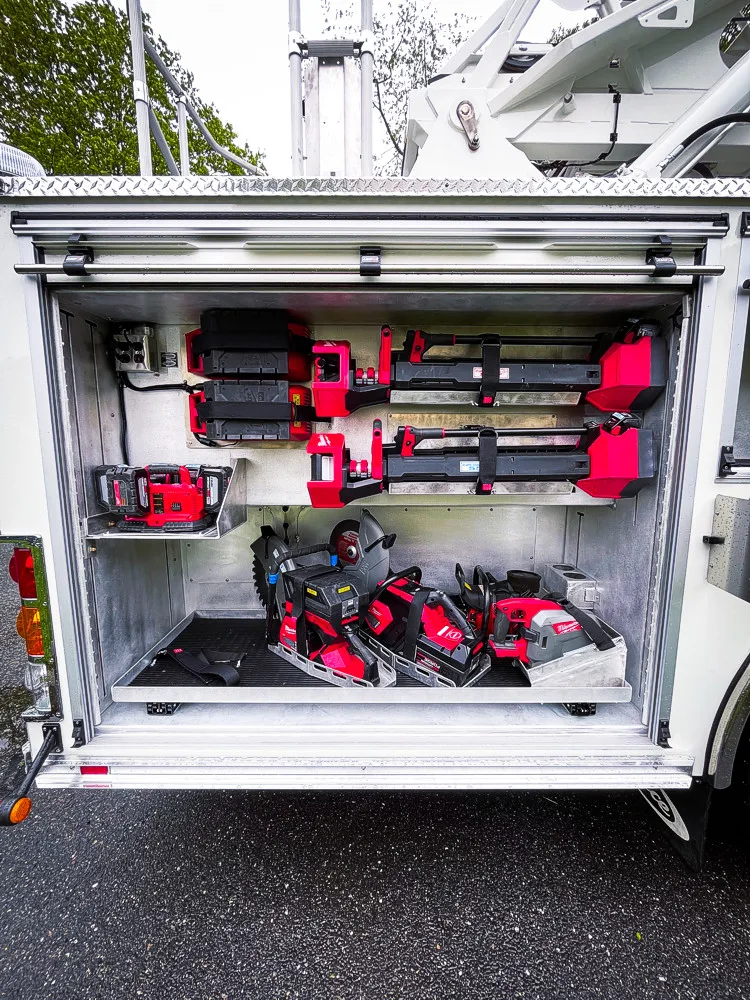 Pierce Enforcer Aerial exterior view, photo 18 of 32