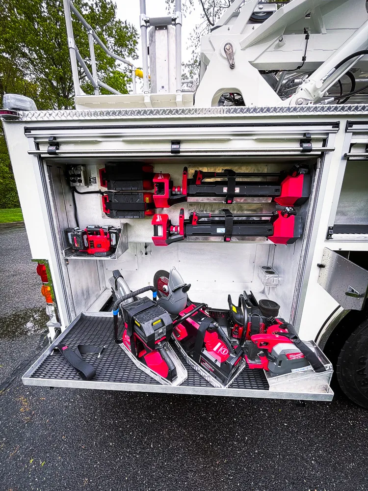 Pierce Enforcer Aerial exterior view, photo 19 of 32