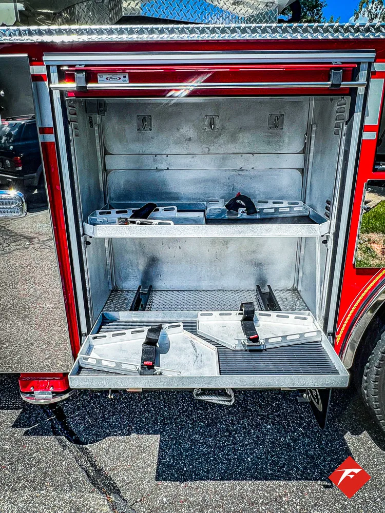 Pierce Velocity Aerial exterior view, photo 40 of 48