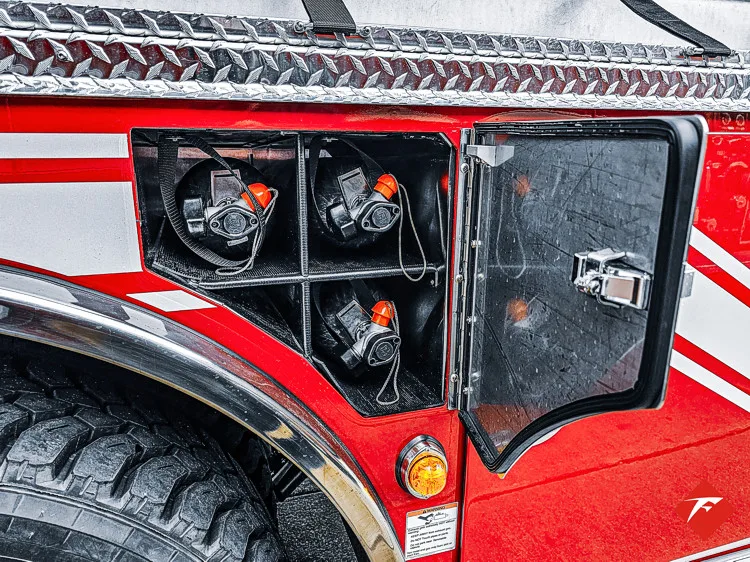 Pierce Saber Pumper exterior view, photo 47 of 83