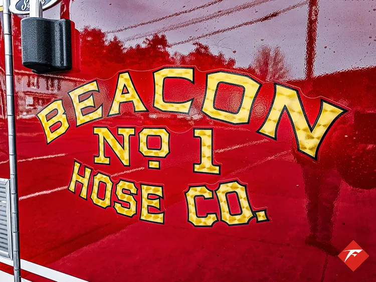 Pierce Saber Pumper exterior view, photo 7 of 83