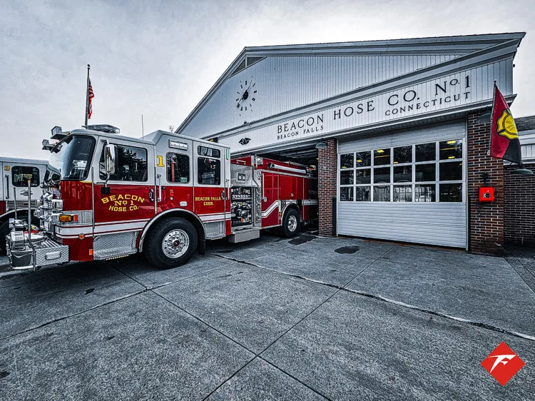 Pierce Saber Pumper exterior view, photo 74 of 83