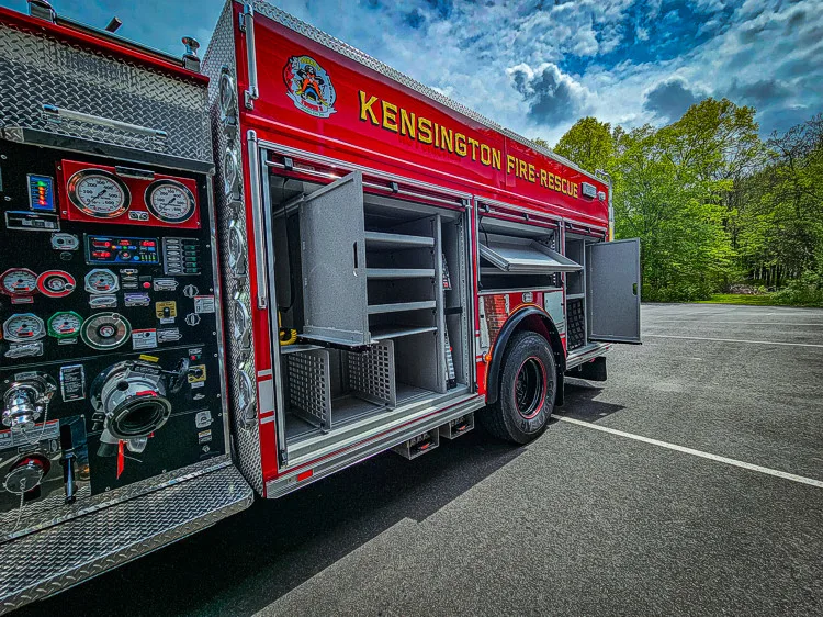 Pierce Velocity Rescue Pumper exterior view, photo 33 of 56