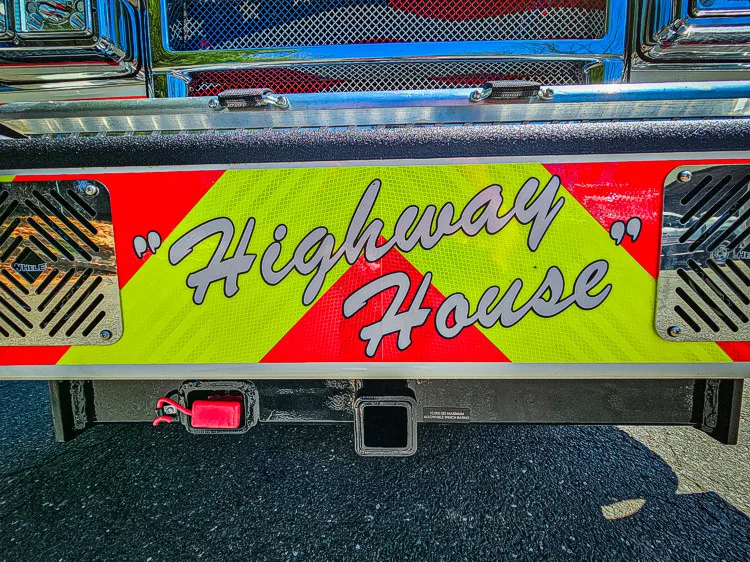 Pierce Velocity Rescue Pumper exterior view, photo 21 of 41