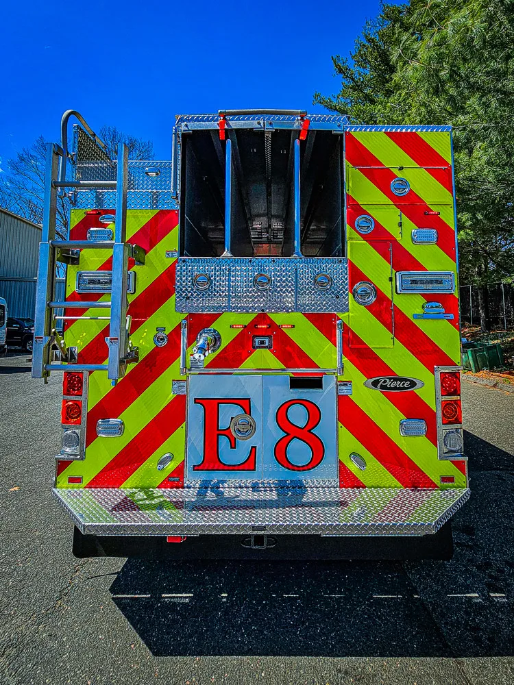 Pierce Velocity Rescue Pumper exterior view, photo 34 of 41
