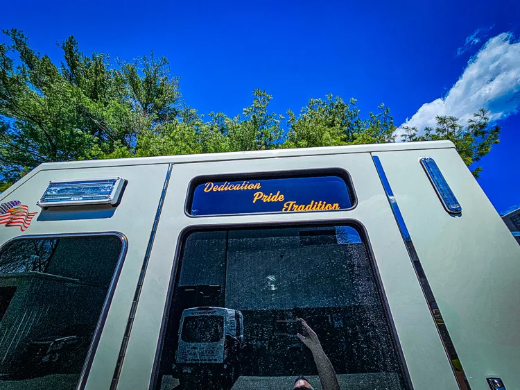 Pierce Velocity Rescue Pumper exterior view, photo 38 of 41