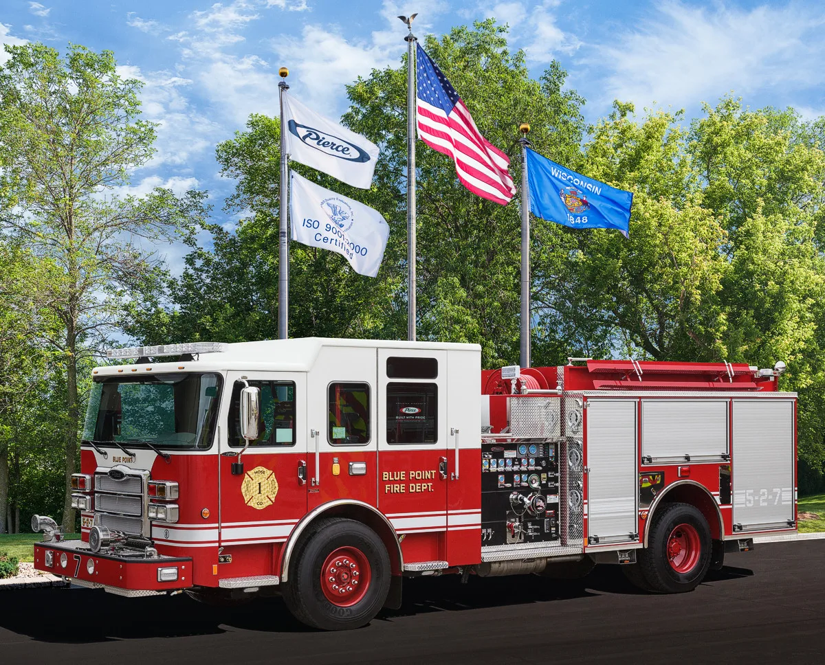 Pierce Enforcer Pumper exterior view, photo 2 of 3