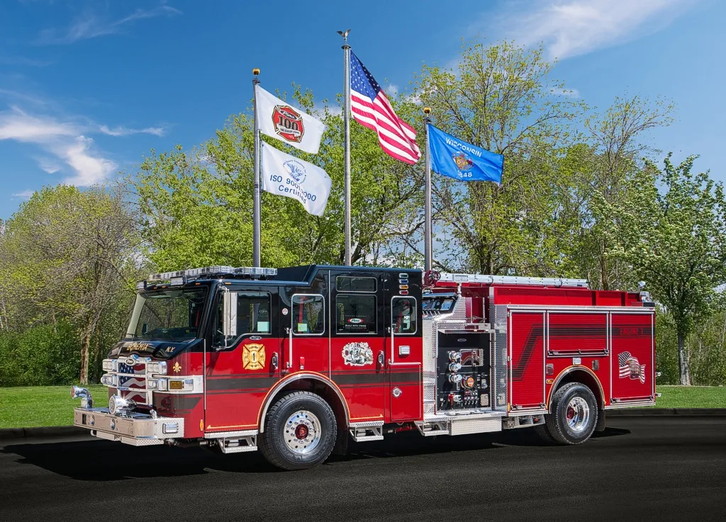Pierce Velocity Pumper exterior view, photo 2 of 3