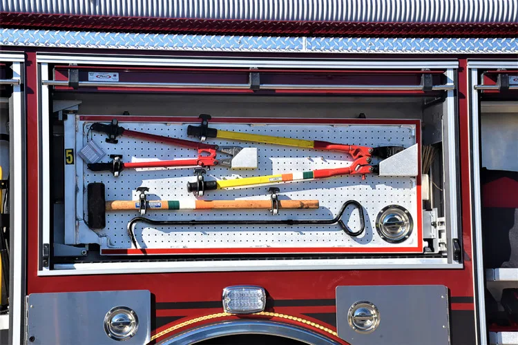 Pierce Impel Pumper exterior view, photo 14 of 50