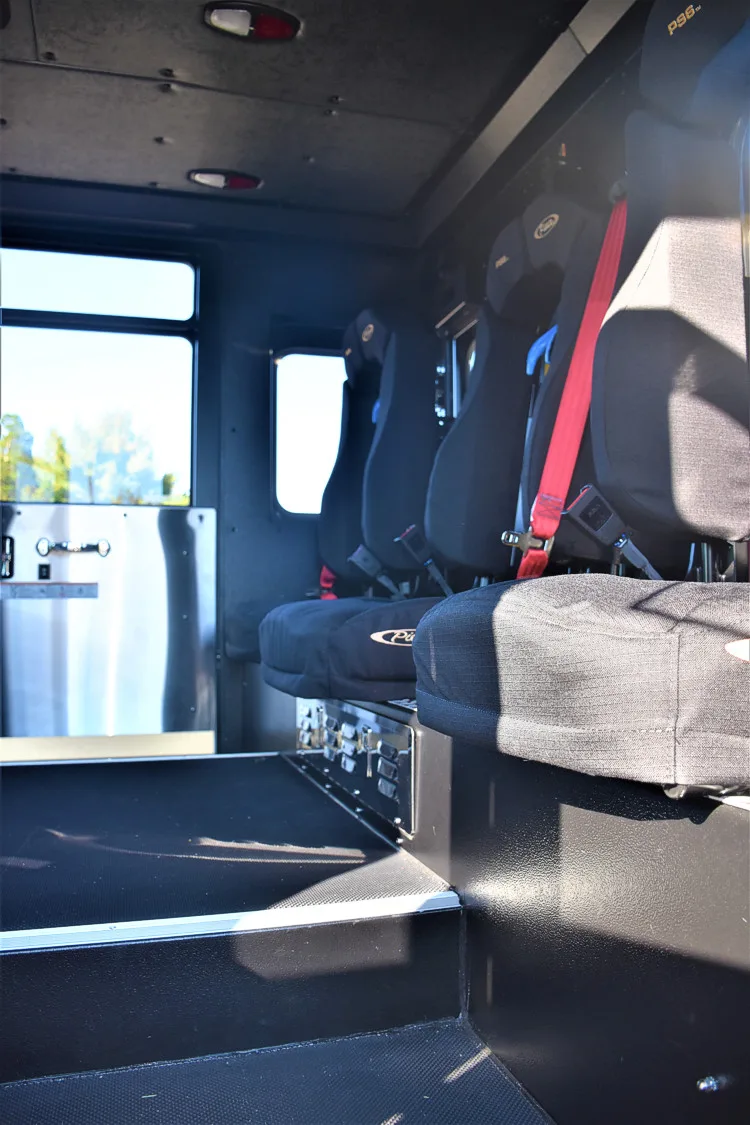 Pierce Impel Pumper exterior view, photo 23 of 50