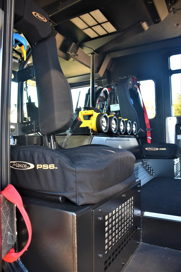 Pierce Impel Pumper exterior view, photo 24 of 50