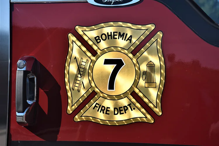 Pierce Impel Pumper exterior view, photo 6 of 50