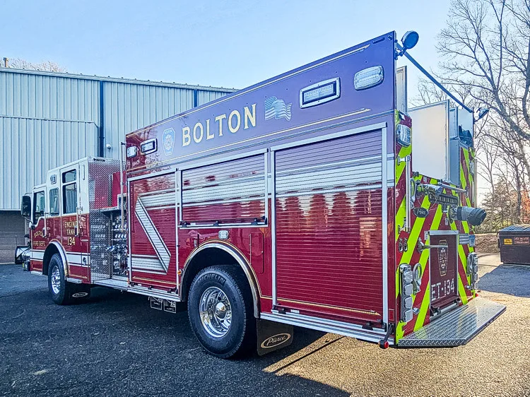 Pierce Velocity Pumper exterior view, photo 2 of 42