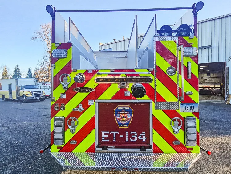 Pierce Velocity Pumper exterior view, photo 3 of 42
