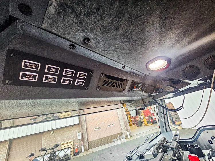 Pierce Velocity Pumper exterior view, photo 31 of 42