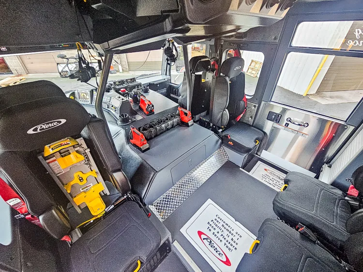 Pierce Velocity Pumper exterior view, photo 36 of 42