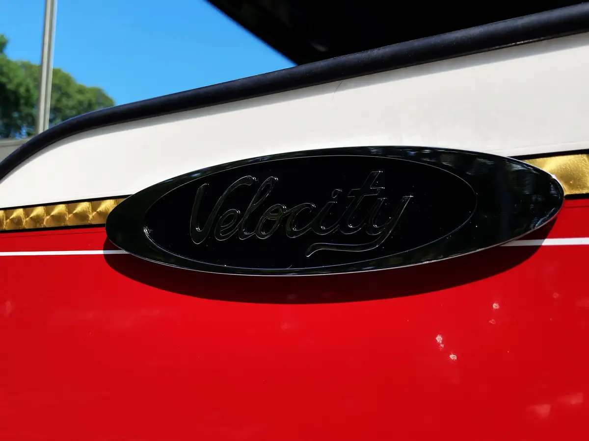 Reflective striping and trim close-up on apparatus body side