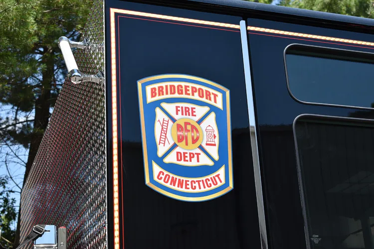 Pierce Enforcer Pumper exterior view, photo 16 of 31