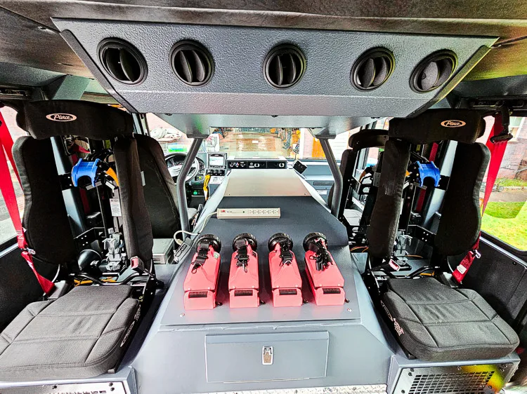 Pierce Enforcer Aerial exterior view, photo 27 of 40