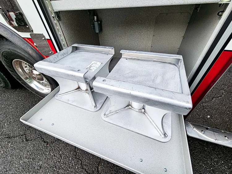 Pierce Enforcer Aerial exterior view, photo 33 of 40