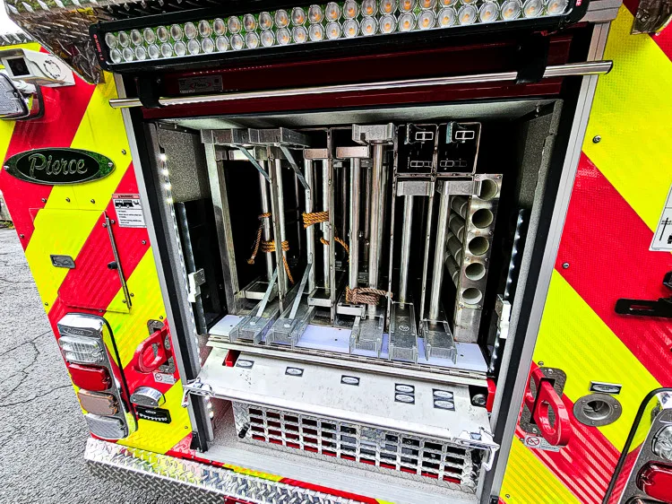 Pierce Enforcer Aerial exterior view, photo 37 of 40