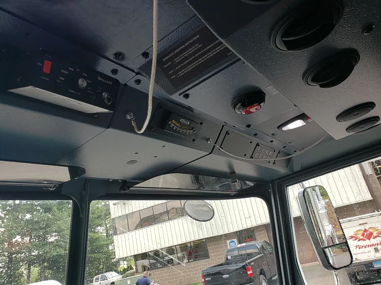 Pierce Arrow exterior view, photo 13 of 44