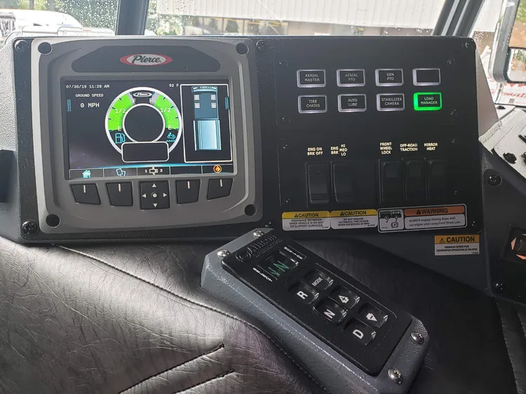 Pierce Arrow exterior view, photo 14 of 44