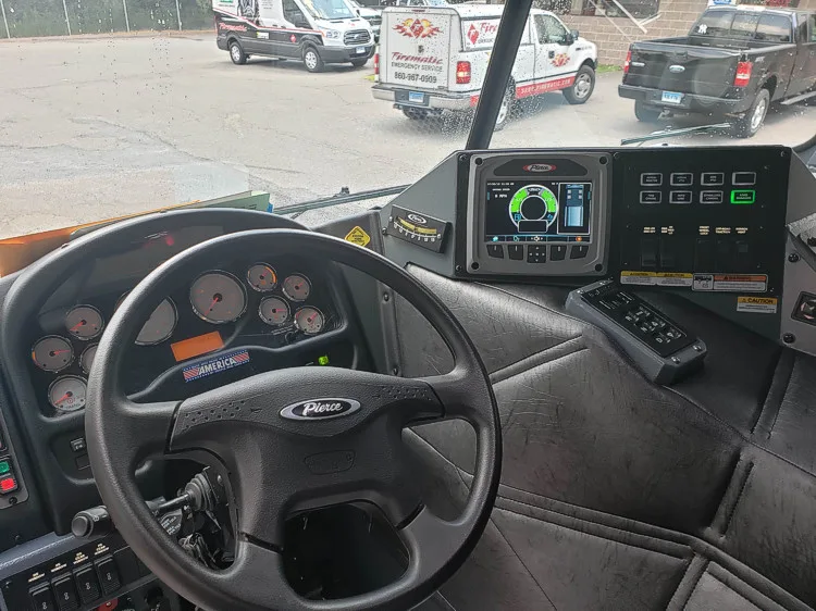 Pierce Arrow exterior view, photo 30 of 44