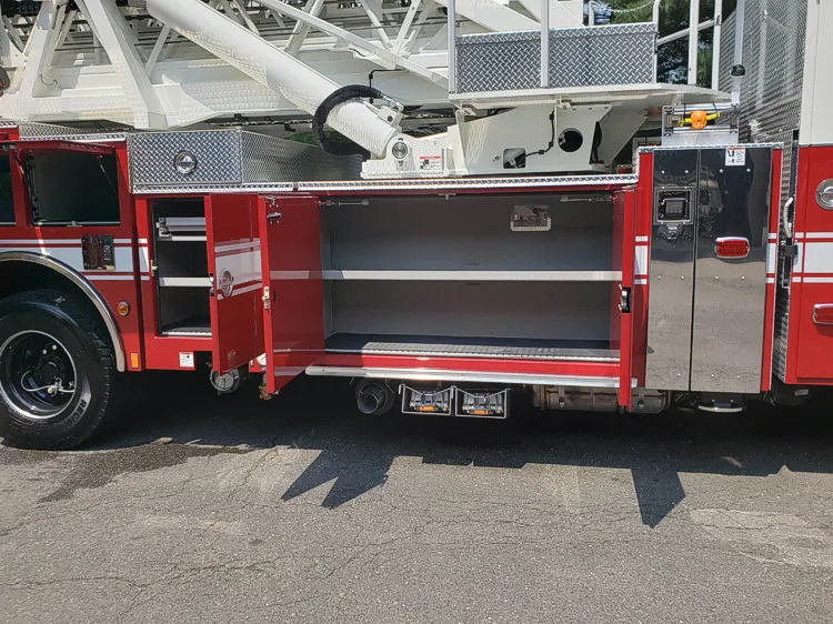 Pierce Arrow exterior view, photo 43 of 44