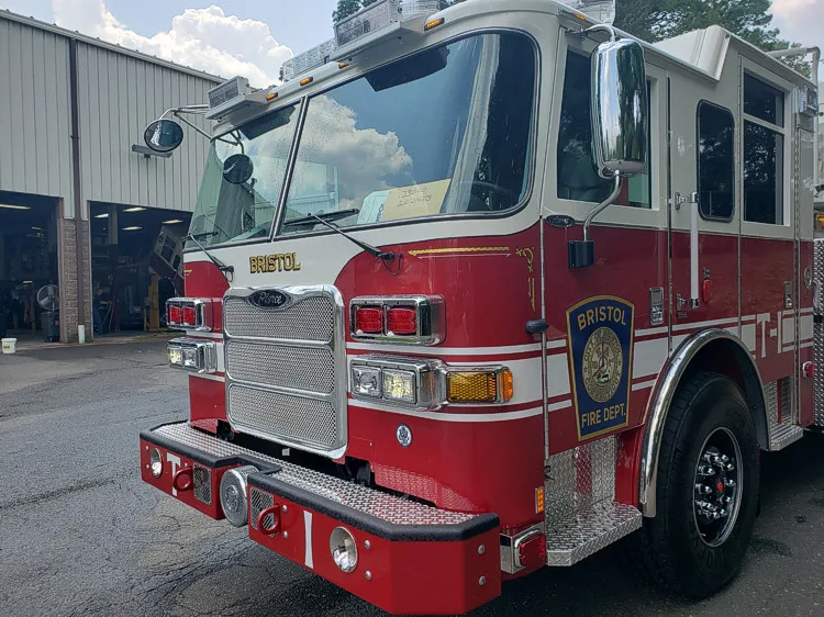 Pierce Arrow exterior view, photo 22 of 44